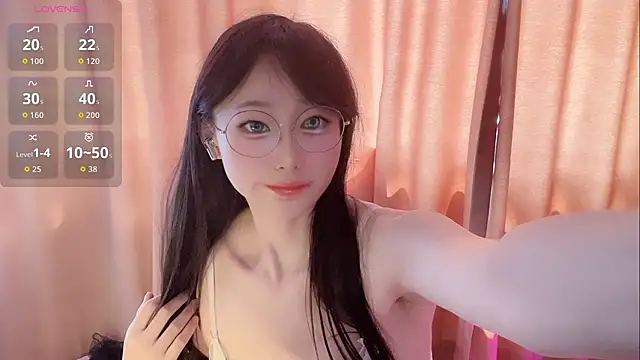 xinxinzii online show from 9, 7, 2026