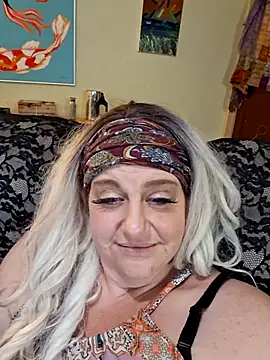 Snapshot of PiSeas chatting on 1, 6, 2026 PiSeas online show from 1, 6, 2026