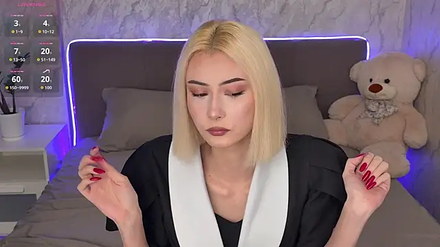 kittysocutie online show from 27, 3, 2026