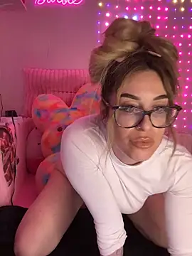 laurenlotus online show from 29, 3, 2026