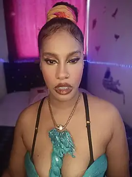 Snapshot of KAYLA_48_ chatting on 1, 7, 2026 KAYLA 48 online show from 1, 7, 2026