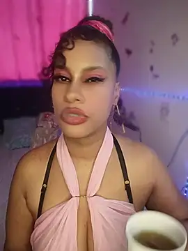 Snapshot of KAYLA_48_ chatting on 17, 7, 2026 KAYLA 48 online show from 17, 7, 2026