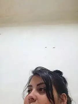 HotCubaLinda online show from 29, 3, 2026
