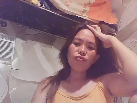Snapshot of sweetciendy chatting on 4, 7, 2026 sweetciendy online show from 4, 7, 2026