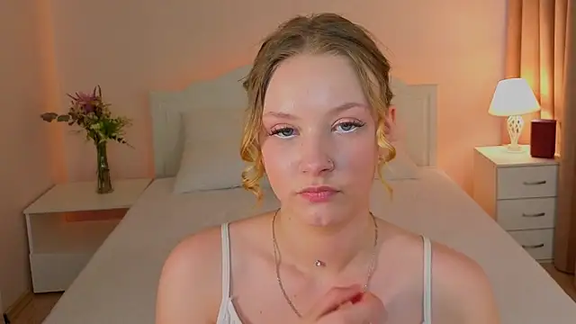 StaceyyJones online show from 17, 5, 2026
