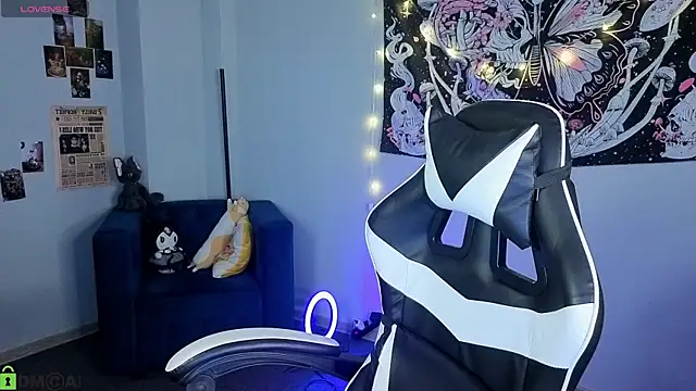 LittleKittenStar online show from 5, 5, 2026