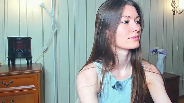 JulissaLipoma online show from 21, 4, 2026