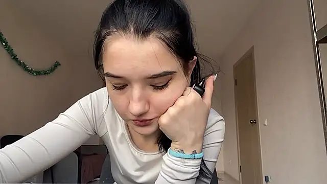 Megan Peggy online show from 18, 3, 2026