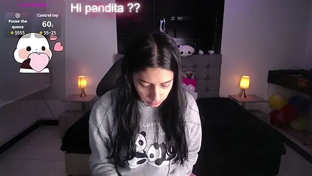 Snapshot of Melannyy_V chatting on 13, 7, 2026 Melannyy V online show from 13, 7, 2026