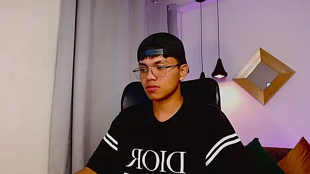 thiagosterling online show from 13, 4, 2026