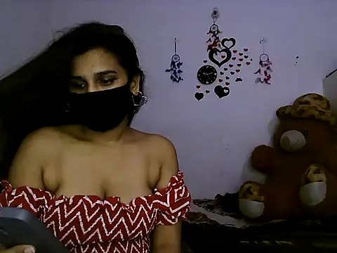 Snapshot of Ishika_baby_ chatting on 7, 5, 2026 Ishika baby online show from 7, 5, 2026