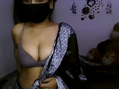 Snapshot of Ishika_baby_ chatting on 8, 5, 2026 Ishika baby online show from 8, 5, 2026