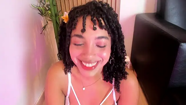 Snapshot of JazmyXXX chatting on 1, 7, 2026 JazmyXXX online show from 1, 7, 2026