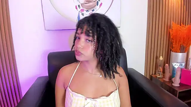 Snapshot of JazmyXXX chatting on 6, 7, 2026 JazmyXXX online show from 6, 7, 2026