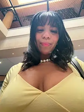 MonserratJons01 online show from 7, 6, 2026