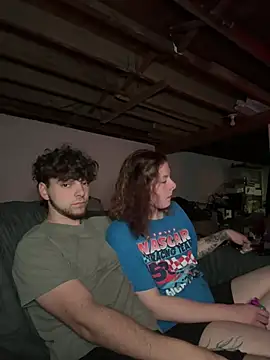 Snapshot of dommydom7177 chatting on 17, 5, 2026 dommydom7177 online show from 17, 5, 2026