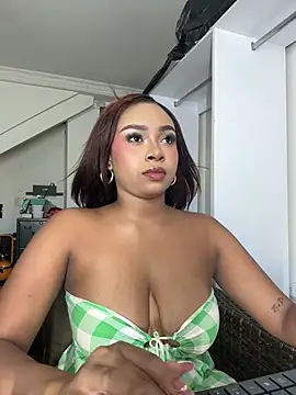 Snapshot of Kloe_rousse01 chatting on 8, 8, 2026 Kloe rousse01 online show from 8, 8, 2026