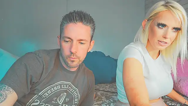 Snapshot of SkylarrGrey chatting on 16, 5, 2026 SkylarrGrey online show from 16, 5, 2026