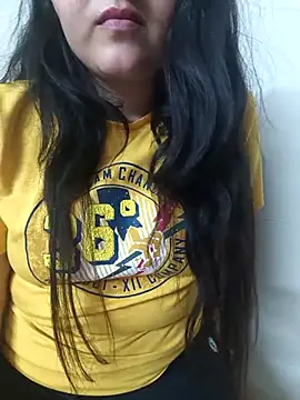 Snapshot of neelam_rawat chatting on 14, 4, 2026 neelam rawat online show from 14, 4, 2026
