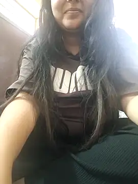 Snapshot of neelam_rawat chatting on 2, 5, 2026 neelam rawat online show from 2, 5, 2026