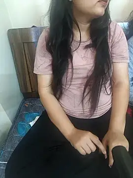 Snapshot of neelam_rawat chatting on 14, 5, 2026 neelam rawat online show from 14, 5, 2026