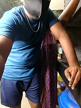 Snapshot of Tamil_ramantic_partner chatting on 18, 4, 2026 Tamil ramantic partner online show from 18, 4, 2026