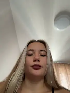 Mrs Lust online show from 4, 7, 2026
