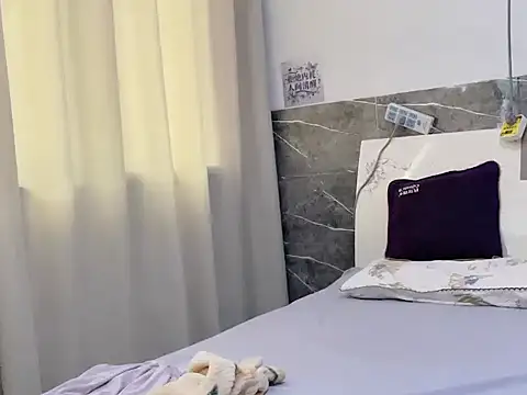 Qiuqiu-5880 online show from 4, 4, 2026