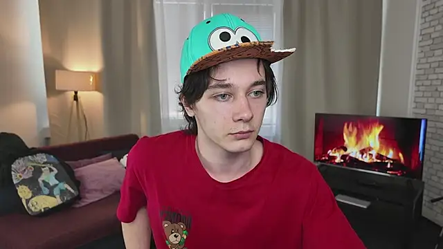 Snapshot of KevinStrike chatting on 27, 3, 2026 KevinStrike online show from 27, 3, 2026