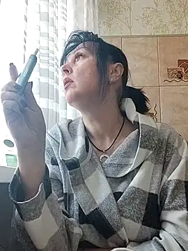 HelgaDennis online show from 23, 3, 2026