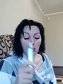 HelgaDennis online show from 27, 5, 2026