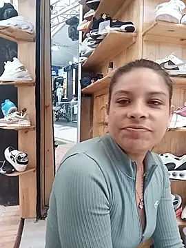 alanna6950 online show from 11, 5, 2026