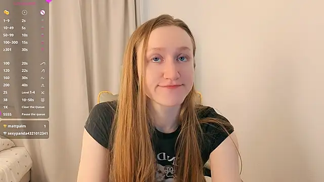 Snapshot of mowalova chatting on 31, 7, 2026 mowalova online show from 31, 7, 2026