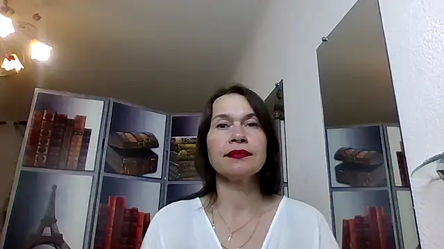 Selena Moo online show from 15, 5, 2026