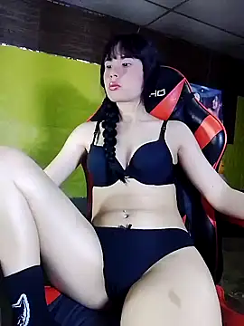 LATINSEXBOM online show from 9, 5, 2026