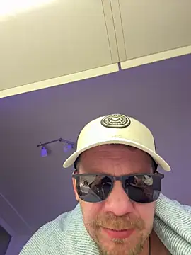 Snapshot of stefhart chatting on 30, 3, 2026 stefhart online show from 30, 3, 2026