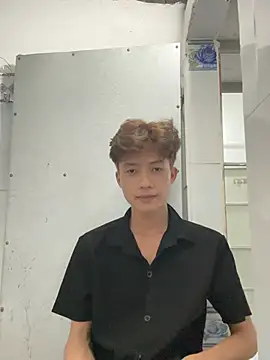 Nguyencuong1999 online show from 7, 5, 2026