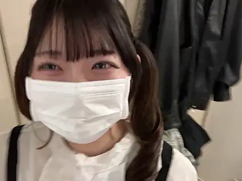 y-u-r-a-33 online show from 7, 4, 2026