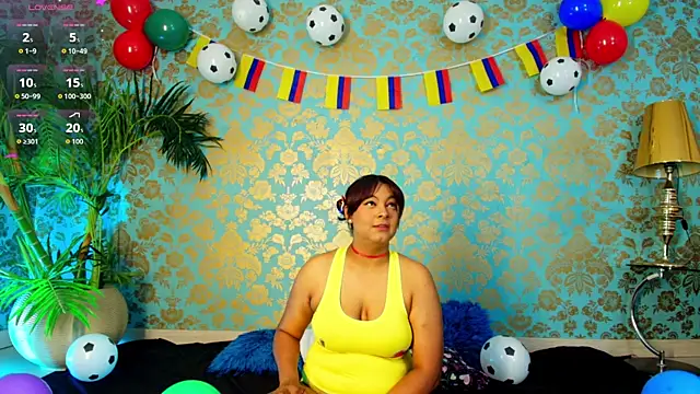 Snapshot of alexa_cruz__ chatting on 27, 6, 2026 alexa cruz online show from 27, 6, 2026