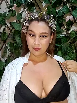 Maddy Hot online show from 20, 4, 2026