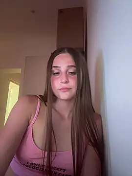 Snapshot of BellMeow_ chatting on 23, 6, 2026 BellMeow online show from 23, 6, 2026