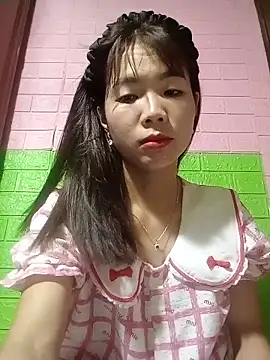 AmyLinee01 online show from 27, 5, 2026