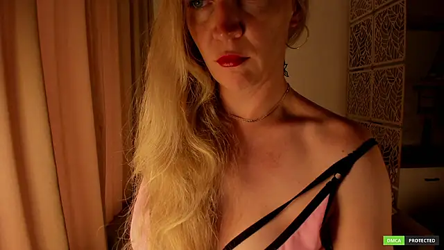Snapshot of eva8star chatting on 9, 7, 2026 eva8star online show from 9, 7, 2026