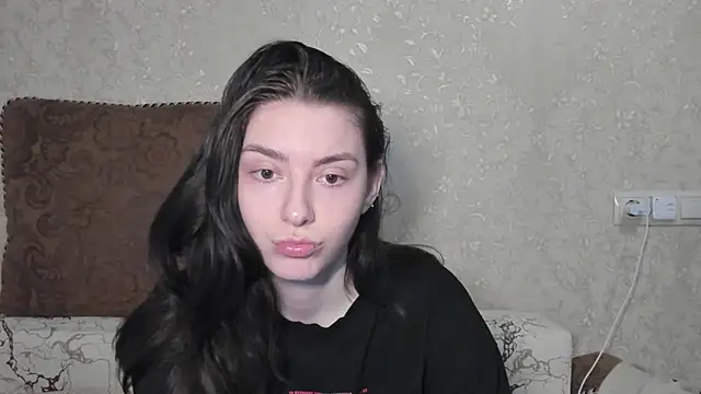 Snapshot of muuur_love231 chatting on 25, 6, 2026 muuur love231 online show from 25, 6, 2026
