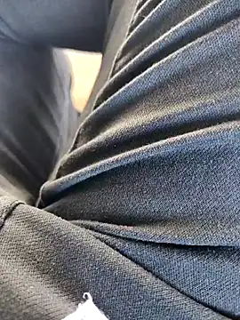 roselover2222 online show from 12, 4, 2026