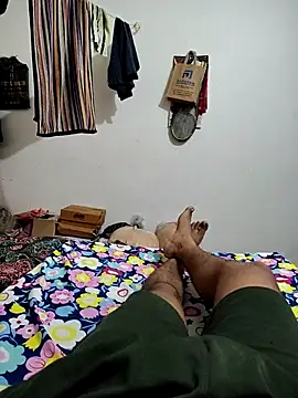 roselover2222 online show from 15, 4, 2026