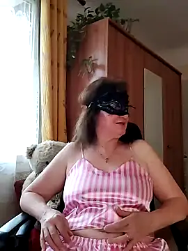 Snapshot of Chrismaturefrench chatting on 28, 3, 2026 Chrismaturefrench online show from 28, 3, 2026