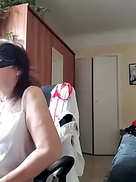 Snapshot of Chrismaturefrench chatting on 29, 3, 2026 Chrismaturefrench online show from 29, 3, 2026