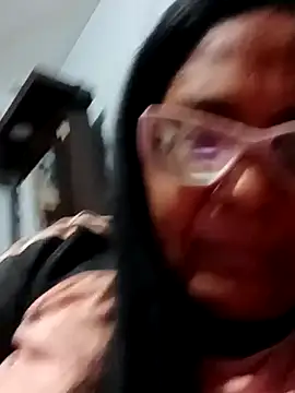 Snapshot of sexymomsn chatting on 24, 3, 2026 sexymomsn online show from 24, 3, 2026