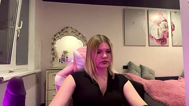 Snapshot of SweettAnny chatting on 30, 6, 2026 SweettAnny online show from 30, 6, 2026